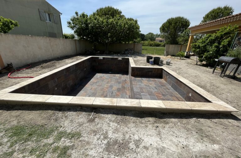 Piscine - Pose de carrelage et faïence intérieur et extérieur - Almeida c&c